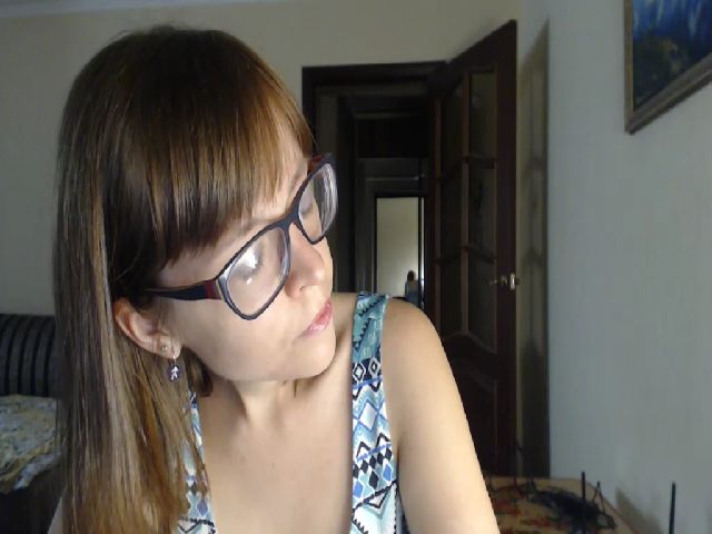 Live sex webcam photo for SmallUniverse #264795543