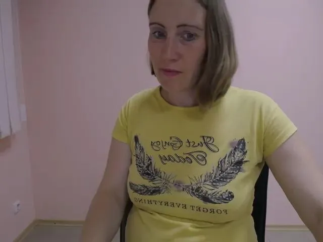 Live sex webcam photo for ChloePlay #254562138