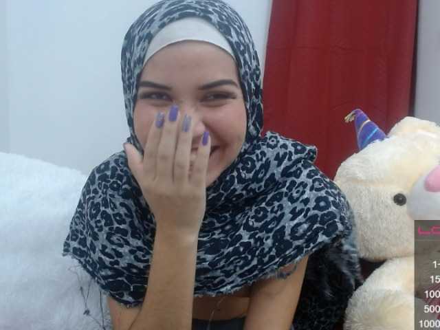 Live sex webcam photo for kalilaassad #241131757