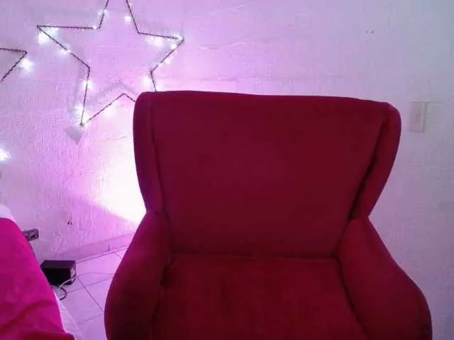Live sex webcam photo for goddesstepha #241130107