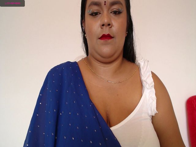 Live sex webcam photo for Anishaa_ #265080523