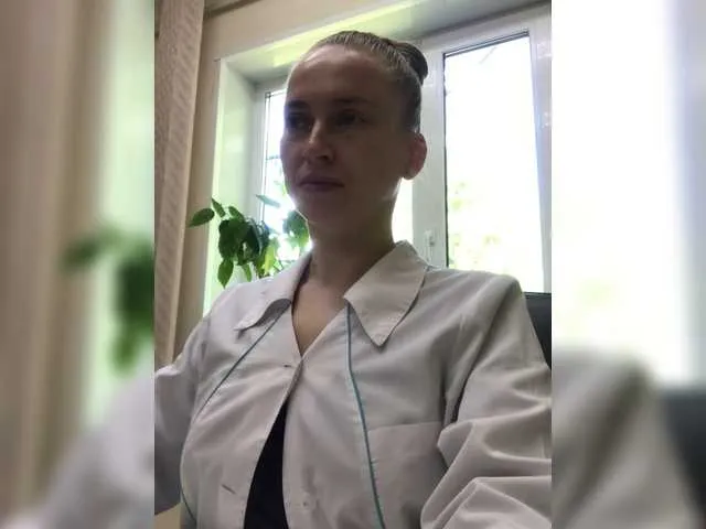Live sex webcam photo for -Jolly- #261184300