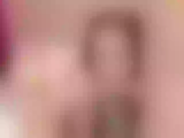 Live sex webcam photo for LesbiansTasty #241340973