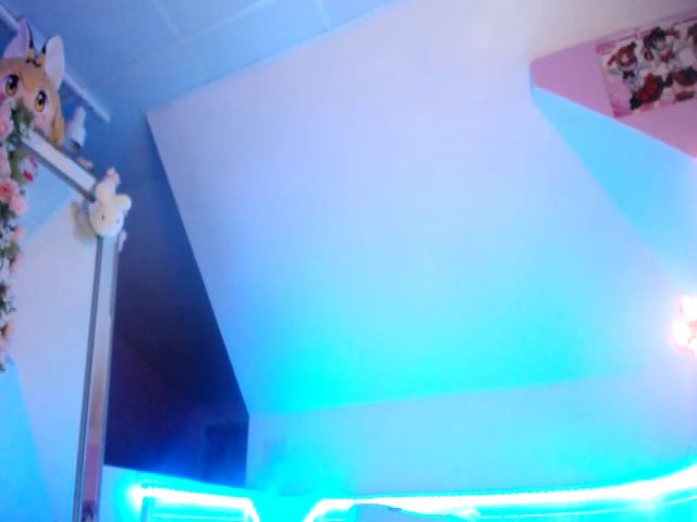 Live sex webcam photo for SugaryBunny #261864811