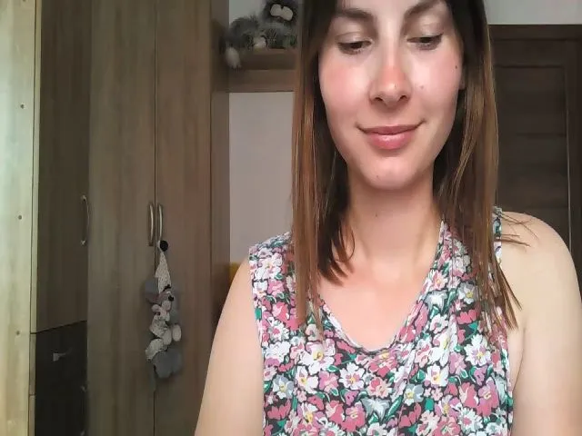 Live sex webcam photo for MisssSun #263082649