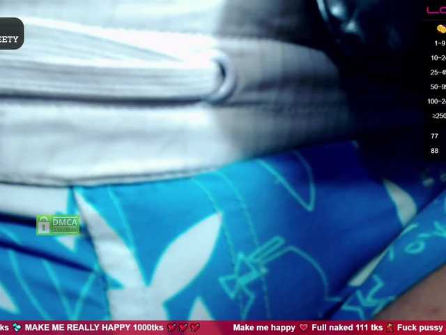 Live sex webcam photo for Lina-Hermosa #240902935