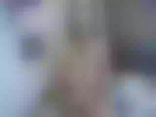 Live sex webcam photo for IndianMama #259348632