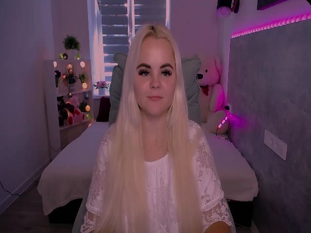 Live sex webcam photo for Jenni__fer #261857338