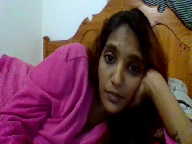 Live sex webcam photo for IndianvixxenX #265109709