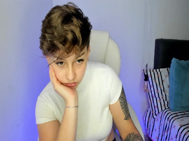 Live sex webcam photo for SalemJimenez #254356518