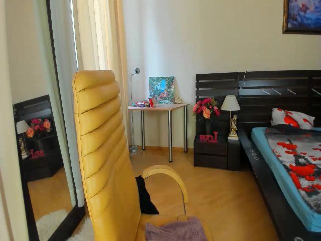 Live sex webcam photo for SoniNex #254093992