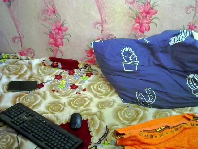 Live sex webcam photo for KalotonyFosy #241295309