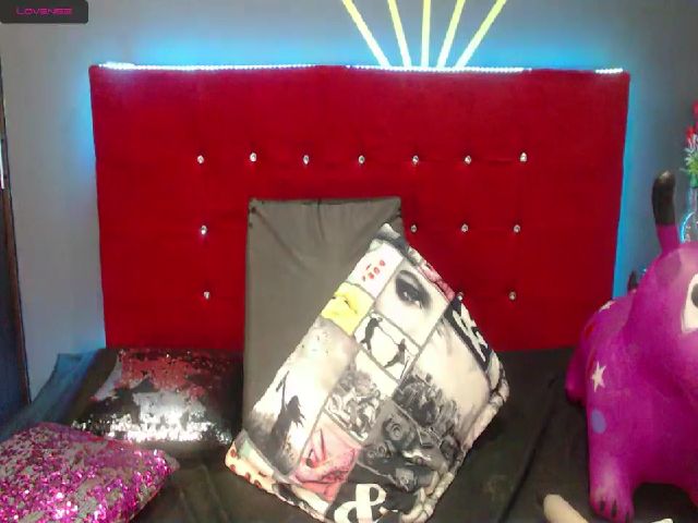 Live sex webcam photo for Carla_adams #253315096