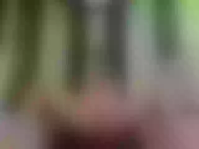 Live sex webcam photo for JenniferLuvv #256825430