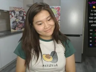 Live sex webcam photo for Mialee #240885356