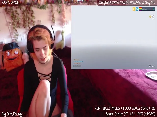Live sex webcam photo for EmberBurns #254667759