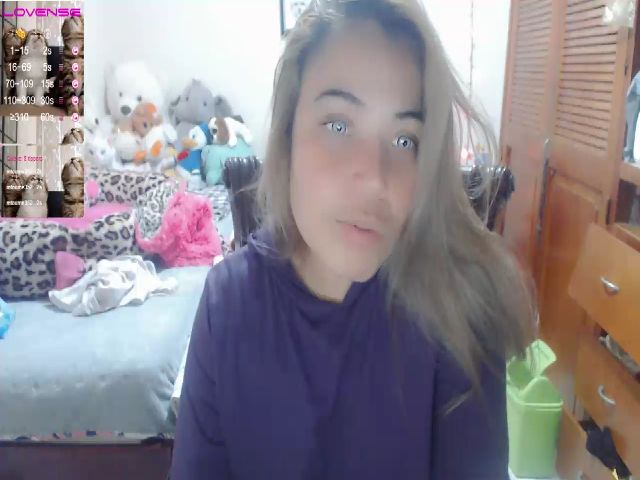 Live sex webcam photo for Meganhill_ #260937217