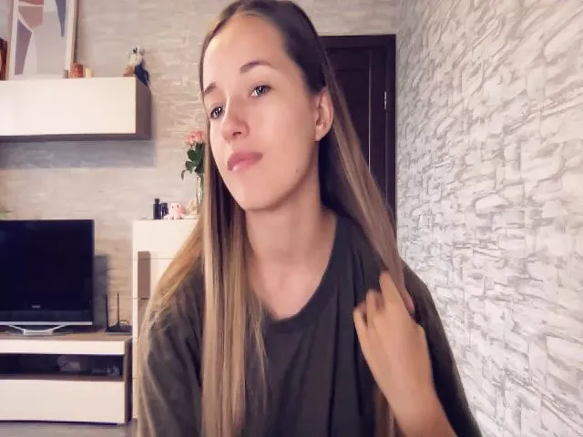 Live sex webcam photo for YourSonya_ #262586524