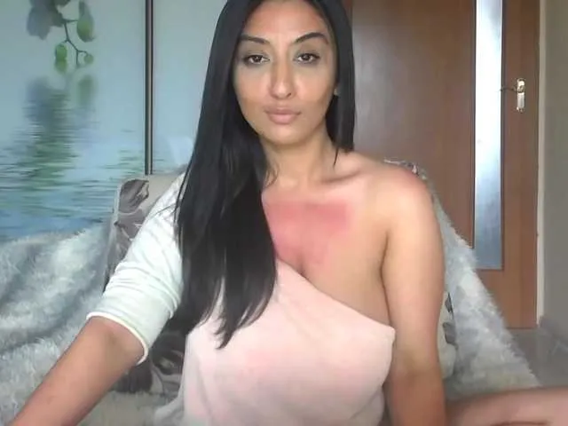 Live sex webcam photo for milanosssss #247165501
