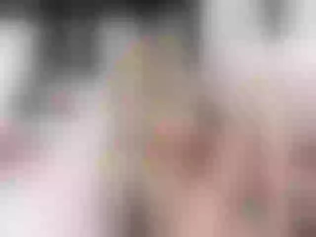Live sex webcam photo for Elliza717 #265289477