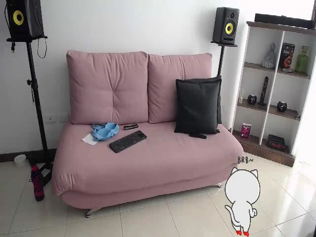 Live sex webcam photo for BiancaMiller #256359019