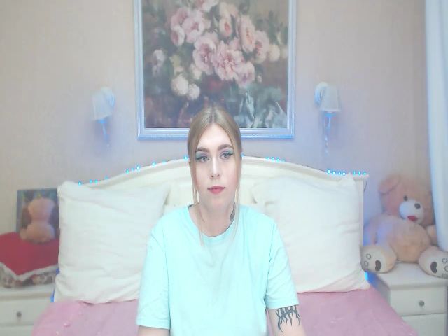 Live sex webcam photo for AmaliaDiva #262334794