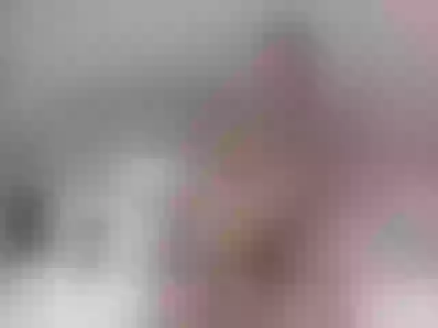 Live sex webcam photo for LauraCrystall #260834613