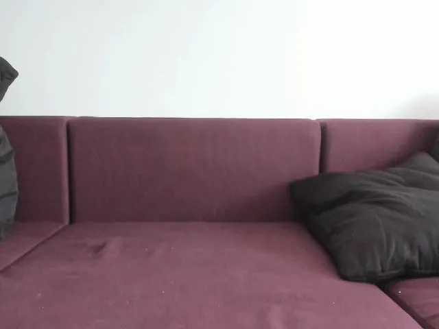 Live sex webcam photo for Sysydoll #260655745