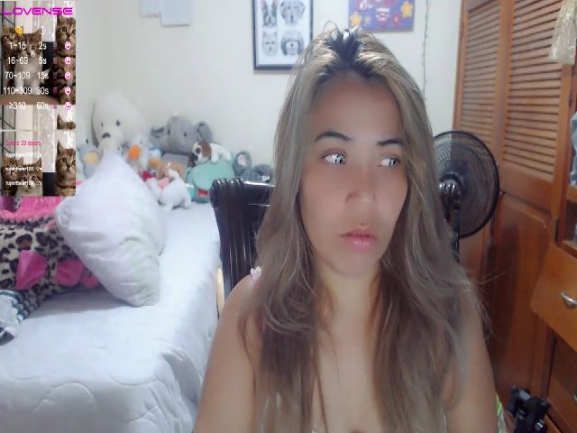 Live sex webcam photo for Meganhill_ #255177390