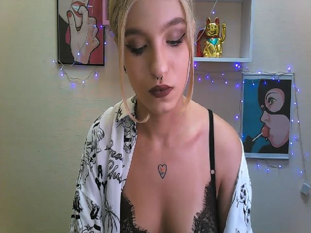 Live sex webcam photo for Isabe_lla #264272637