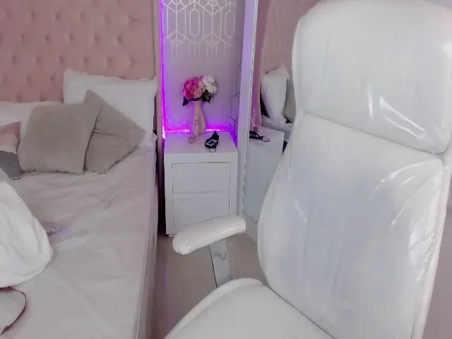 Live sex webcam photo for Eva_adamss #255139681