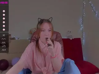 Live sex webcam photo for NymphaLean #240558640