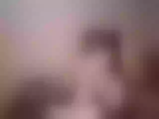 Live sex webcam photo for leeloofire #241225236