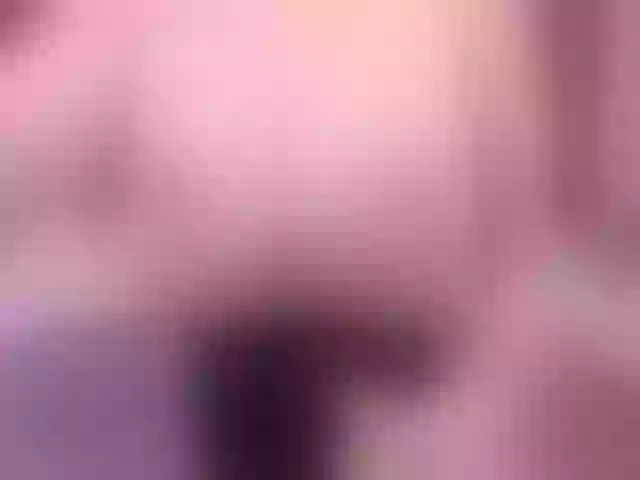 Live sex webcam photo for Katrinaa_ #253048846