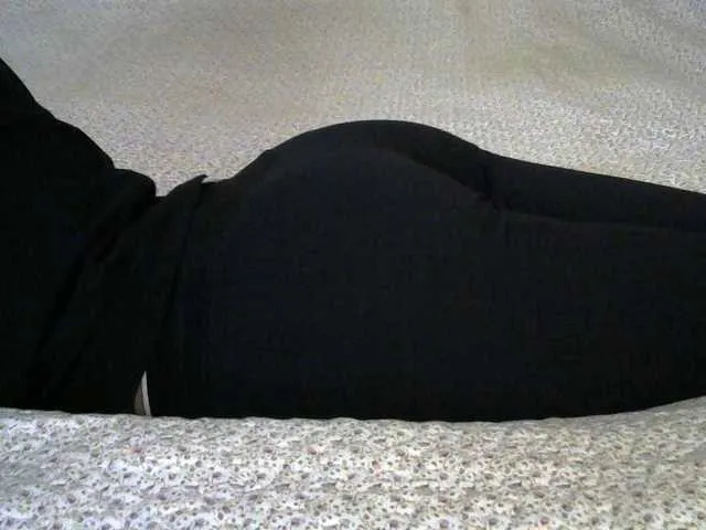 Live sex webcam photo for liZAAAZ #243976914