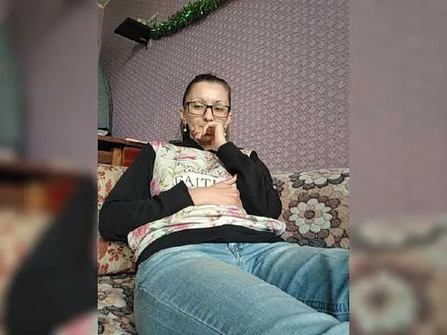 Live sex webcam photo for Zarevna #241386677