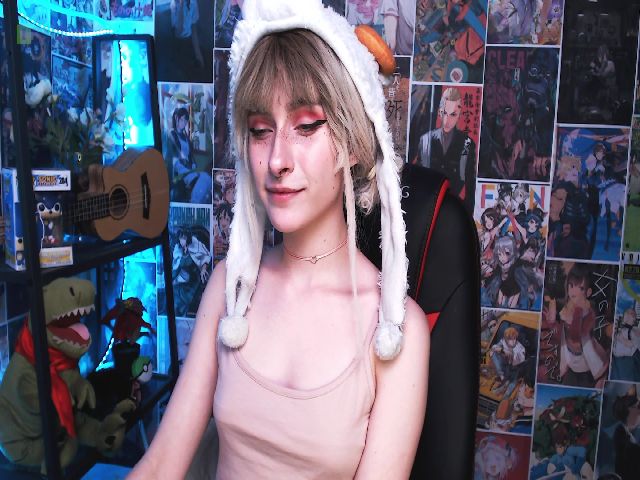 Live sex webcam photo for Manarose27 #258855879