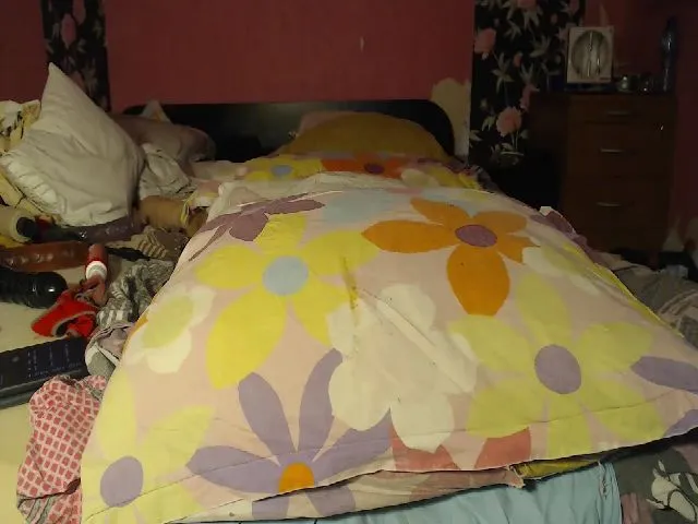 Live sex webcam photo for Rumianahot #253216210