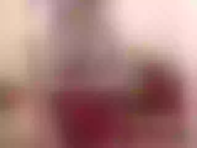 Live sex webcam photo for SexyOksana100 #252285370