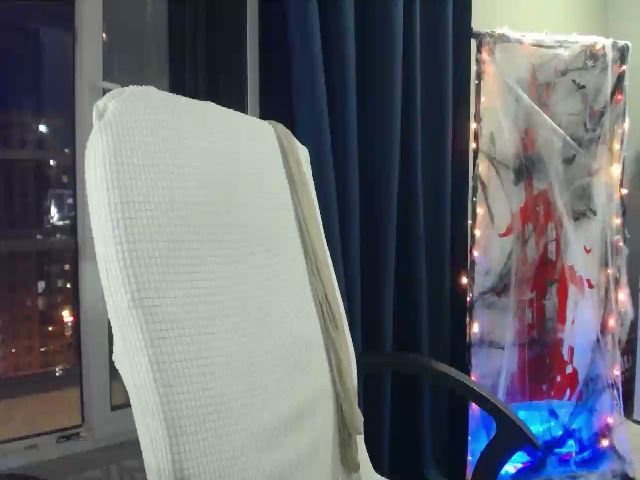 Live sex webcam photo for Angie_Wild #255447505