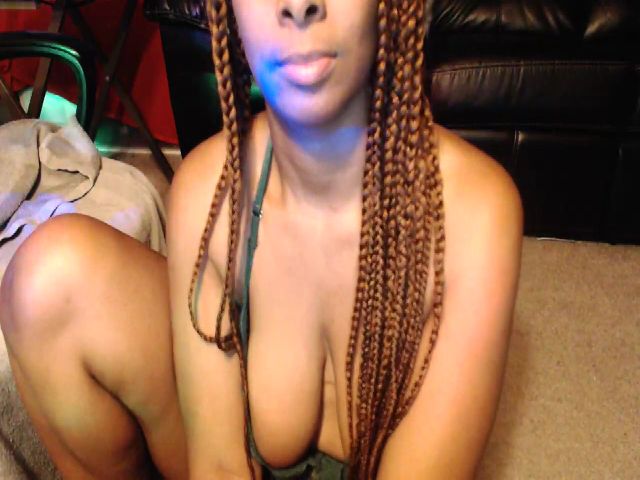 Live sex webcam photo for sweetieslayz #264160351