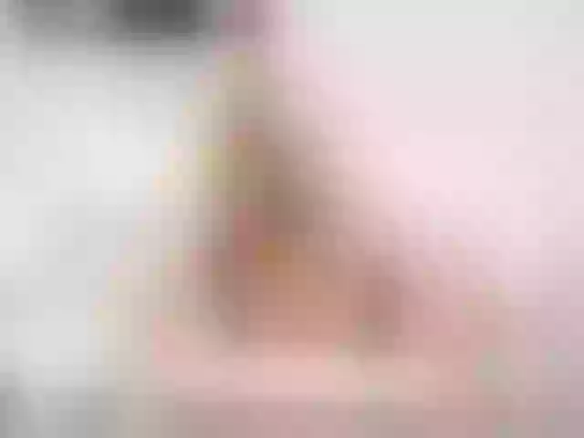 Live sex webcam photo for LouisaCreamy #258757414