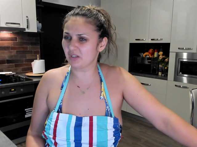 Live sex webcam photo for PriYaAddison #243140666