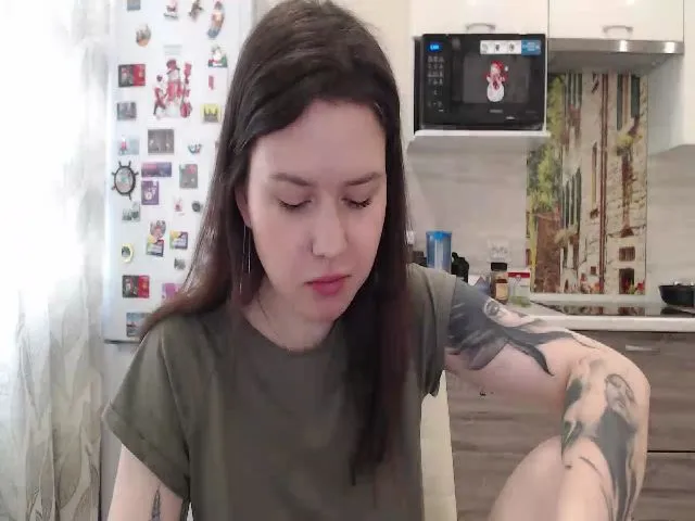 Live sex webcam photo for WonderXGirlXX #262033504