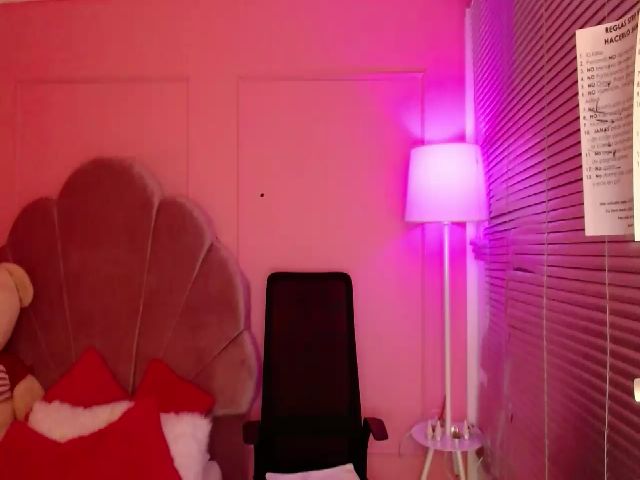 Live sex webcam photo for Diane_sinn #263812467