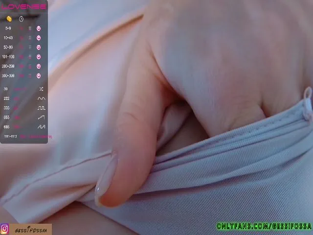 Live sex webcam photo for GessiFossa #253040222