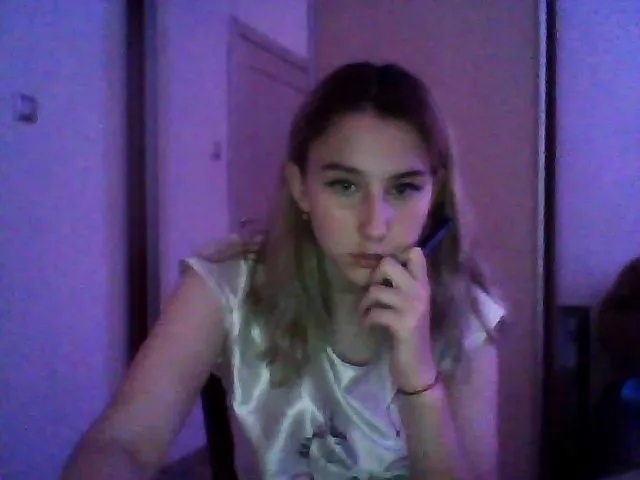 Live sex webcam photo for ModestBlonde #265085158