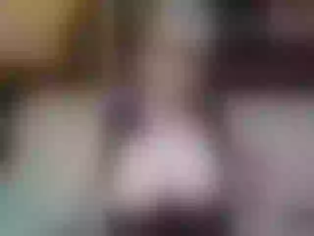 Live sex webcam photo for EveSquirt #251573916