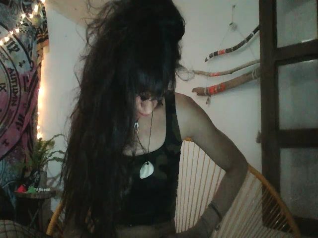 Live sex webcam photo for HIPPIE_JEWELL #255234149