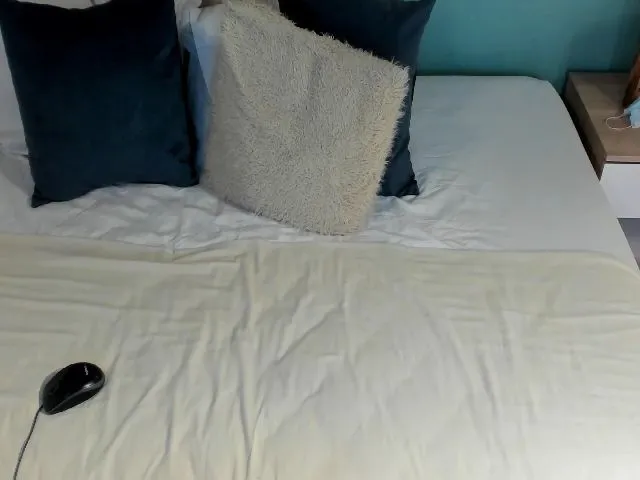 Live sex webcam photo for circenmilen #253667014